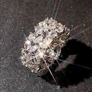 💞925 Silver Plated New Arrival Multiple Cuts Stones CZ Ring, MARR9385